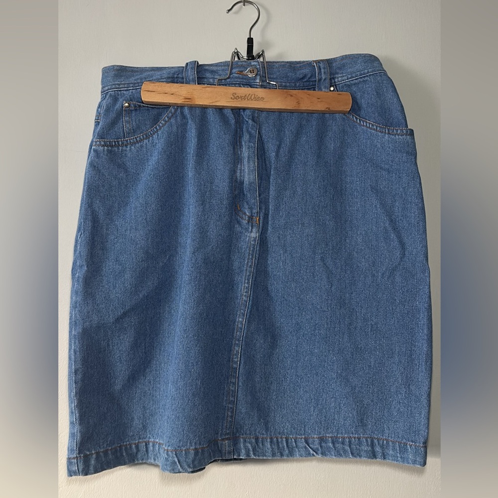 Vintage Cottagecore Denim Skirt Embroidered Pockets size 12